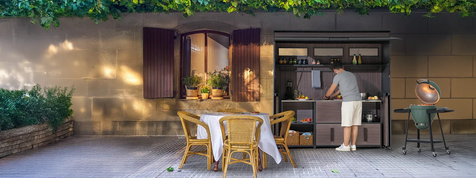 Outdoor Kitchen