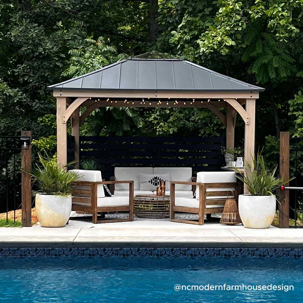 SUNJOY 11x11 Gazebo with Aluminum Privacy Screen & Bar Shelf for Hot Tub.