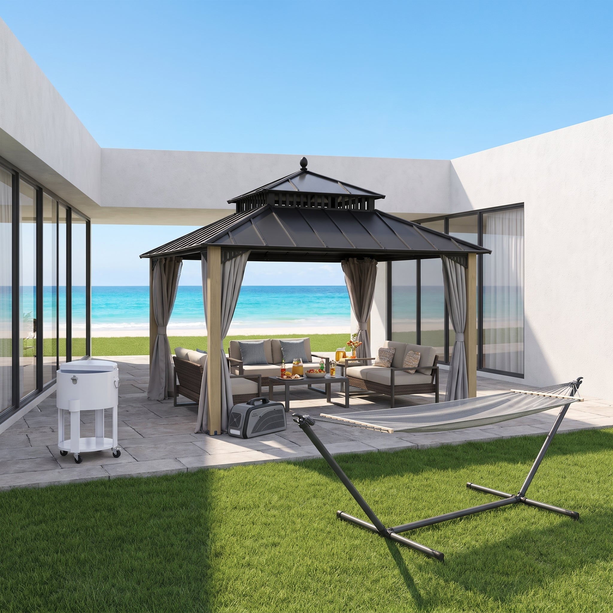 Florida modern home backyard with Sunjoy products